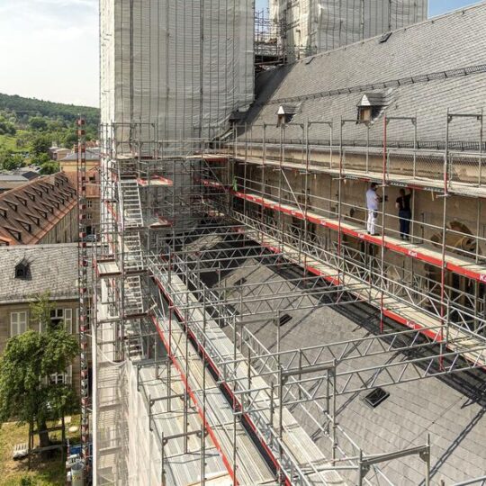 6,7 Millionen für Sanierung der Fassaden der ehemaligen Abteikirche St. Michael