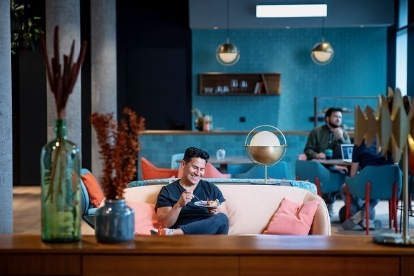 Koncept Hotel International: Paten statt Pagen - Hotel zeigt das andere Köln