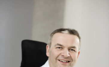 repecon – Reinhard Peter Consulting: Mit Mut aus der Misere: neue Webinar-Serie „Motivation am Mittwoch“