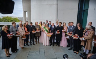 Deutschlands Apfelköniginnen