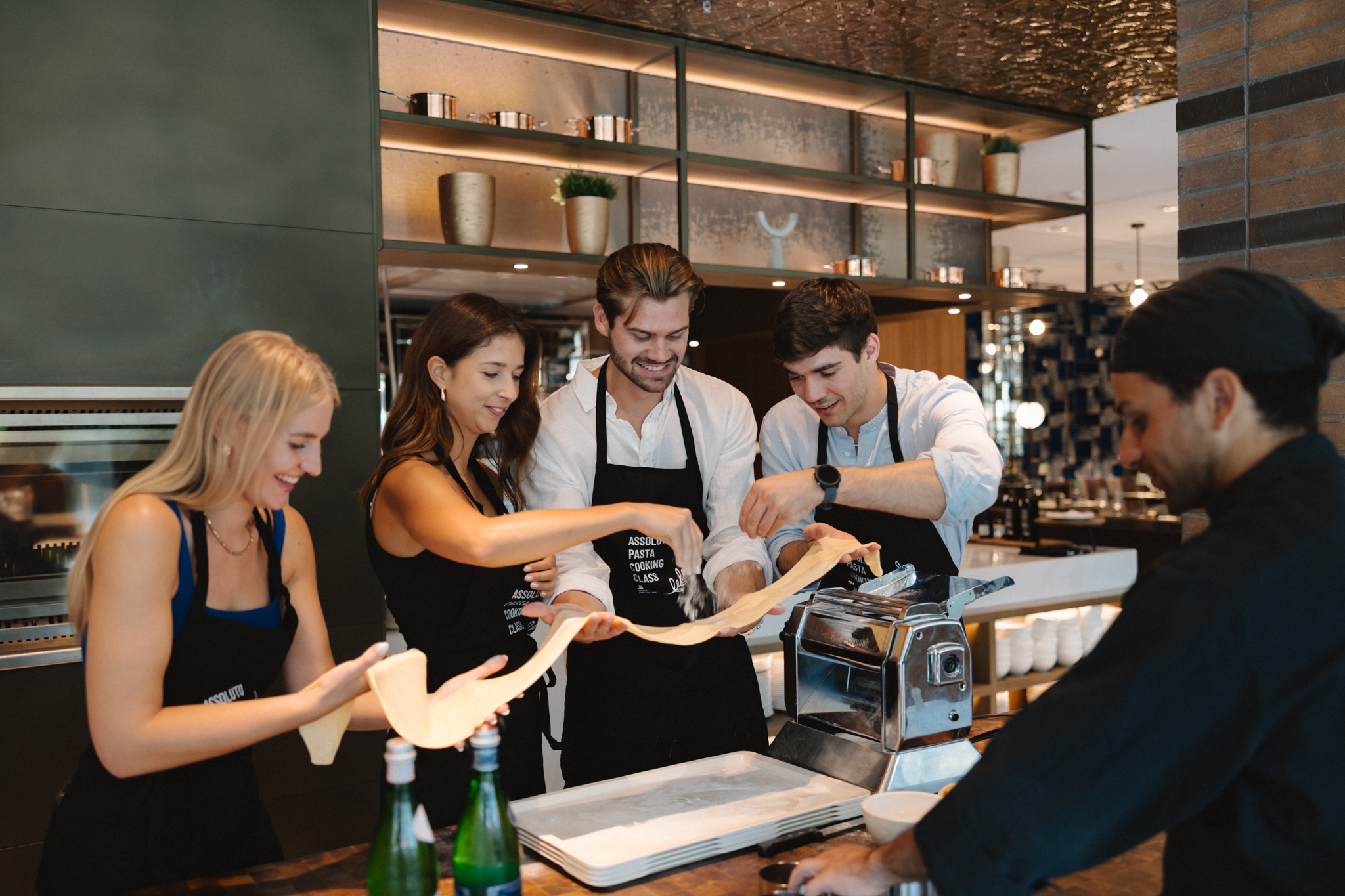 Italienische Kochkunst hautnah: Pasta-Kurse im „Assoluto Ristorante & Vineria“. Bildrechte Marriott International