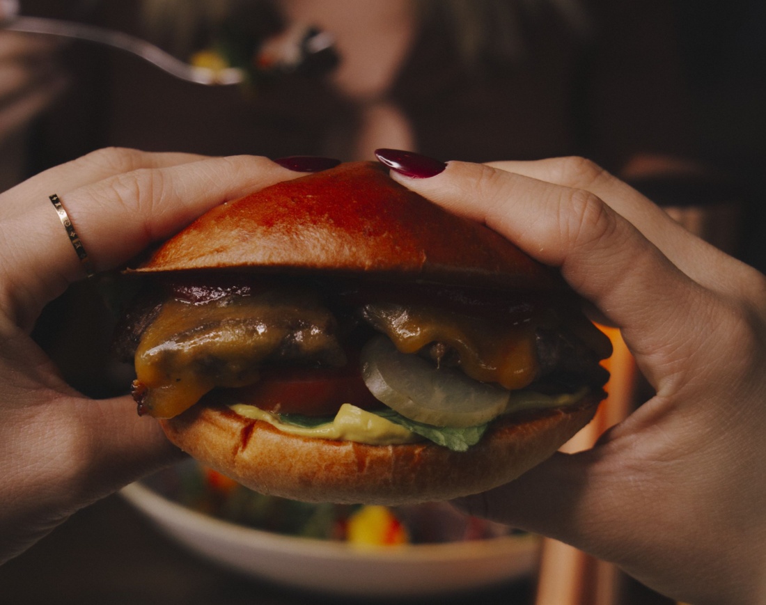 Start in die neuer Herbstsaison mit kulinarischer Offenbarung und emotionaler Spendenaktion, Copyright: The ASH Restaurant & Bar