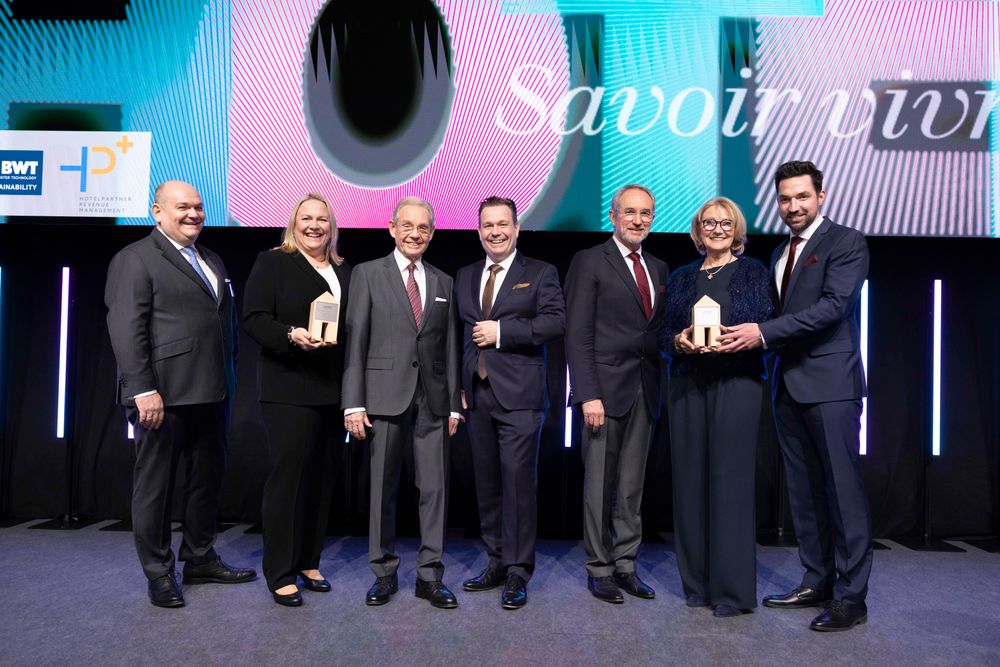 Familie Deimann ist Hotelier des Jahres 2025 und Familie Hempen erhält Special Award (© Thomas Fedra/ahgz)