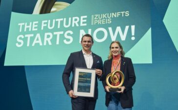 Scandic Hotels gewinnt den INTERNORGA Zukunftspreis 2025 Steffen Seichter und Neele Seichter on stage